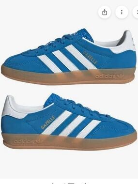 Men’s Adidas Blue & White Gazelle suede Sneakers with Gum Sole